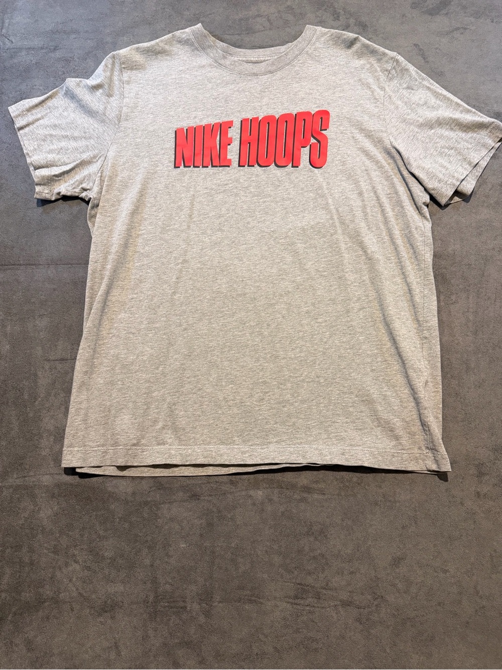 Nike Men's Gray Tee with Red 'Nike Hoops' Graphic
